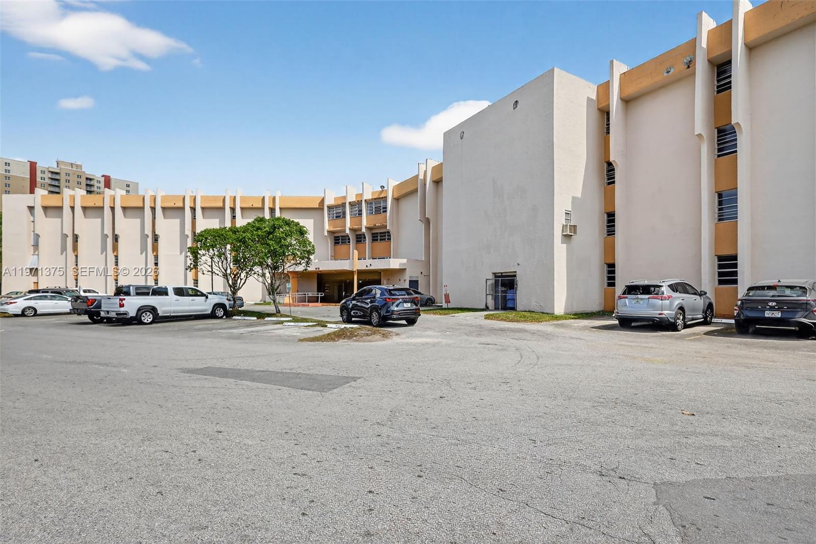 9678 Fontainebleau Boulevard 411 Property Photo 2