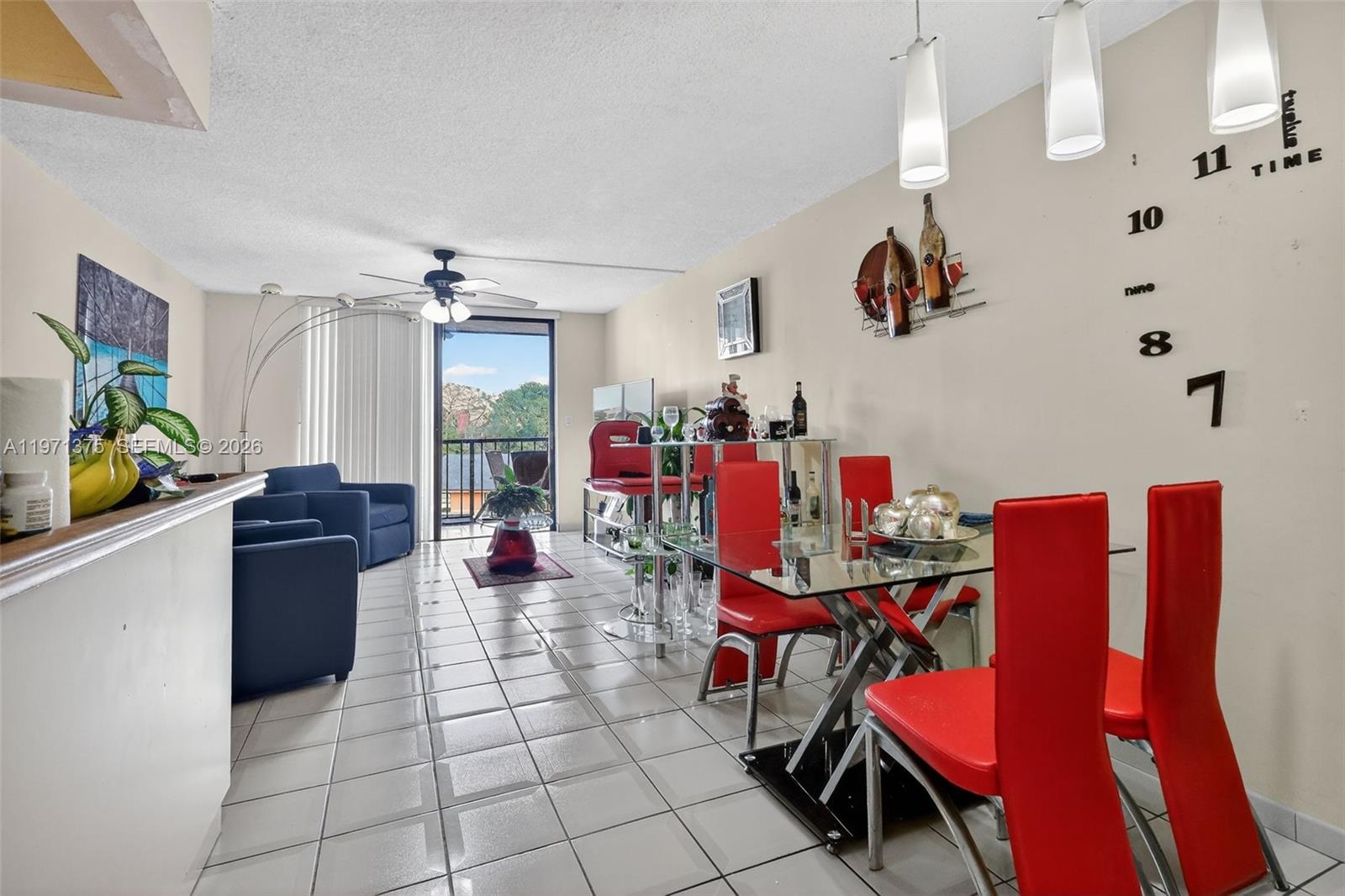 9678 Fontainebleau Boulevard 411 Property Photo 6