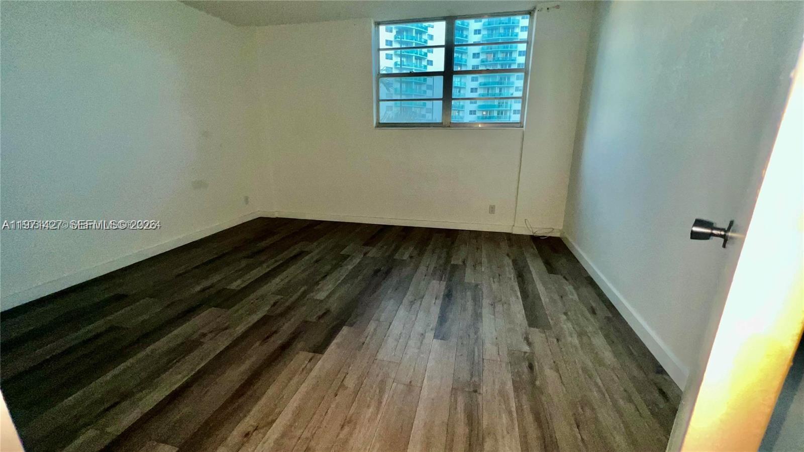 3901 S Ocean Drive 3c Property Photo 4