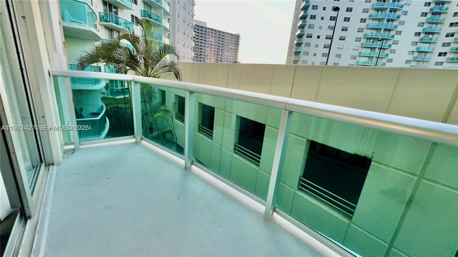 3901 S Ocean Drive 3c Property Photo 7