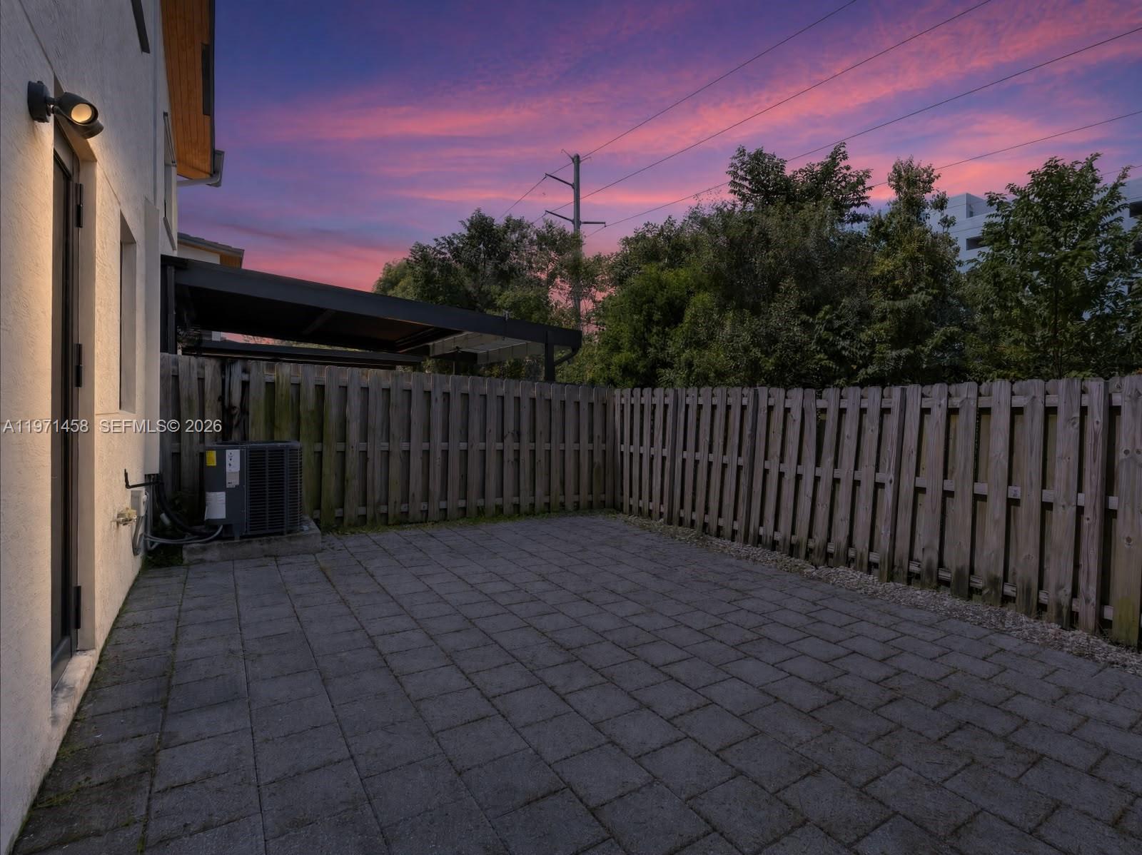 8058 Nw 105th Court Property Photo 13