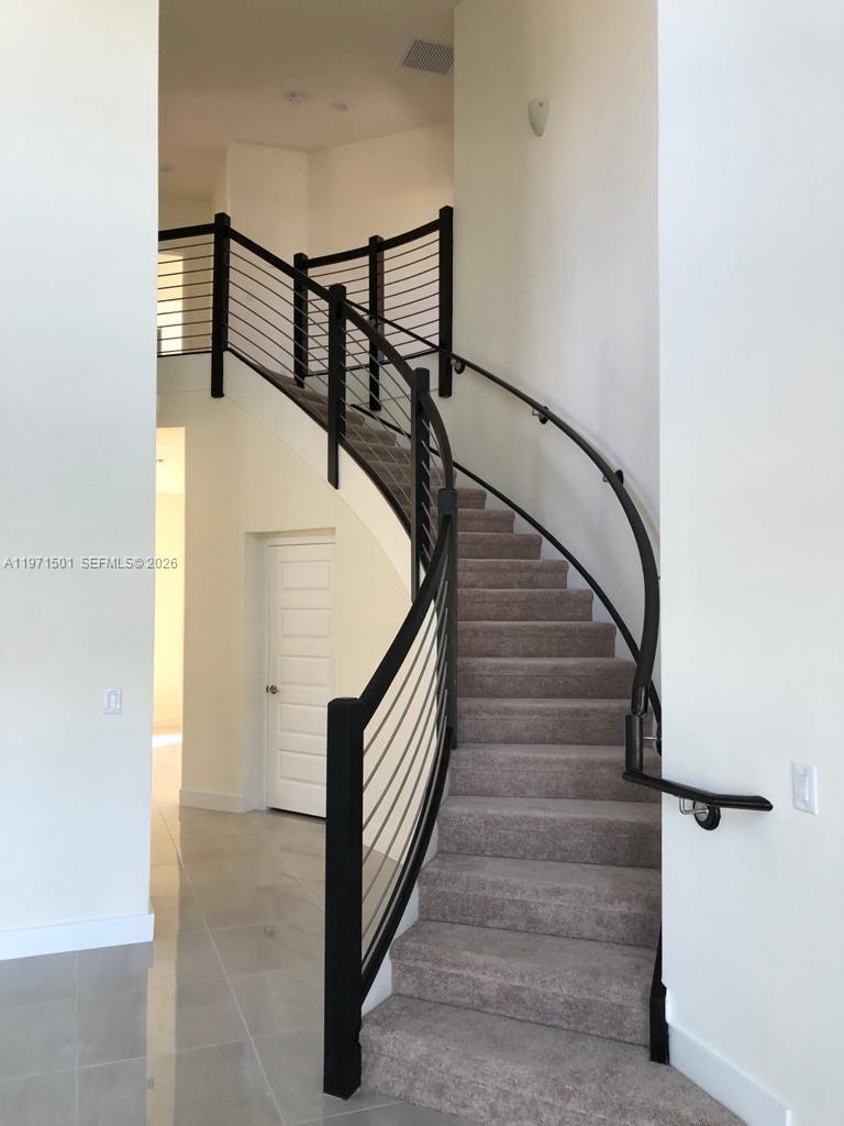16045 Nw 87th Court Property Photo 12