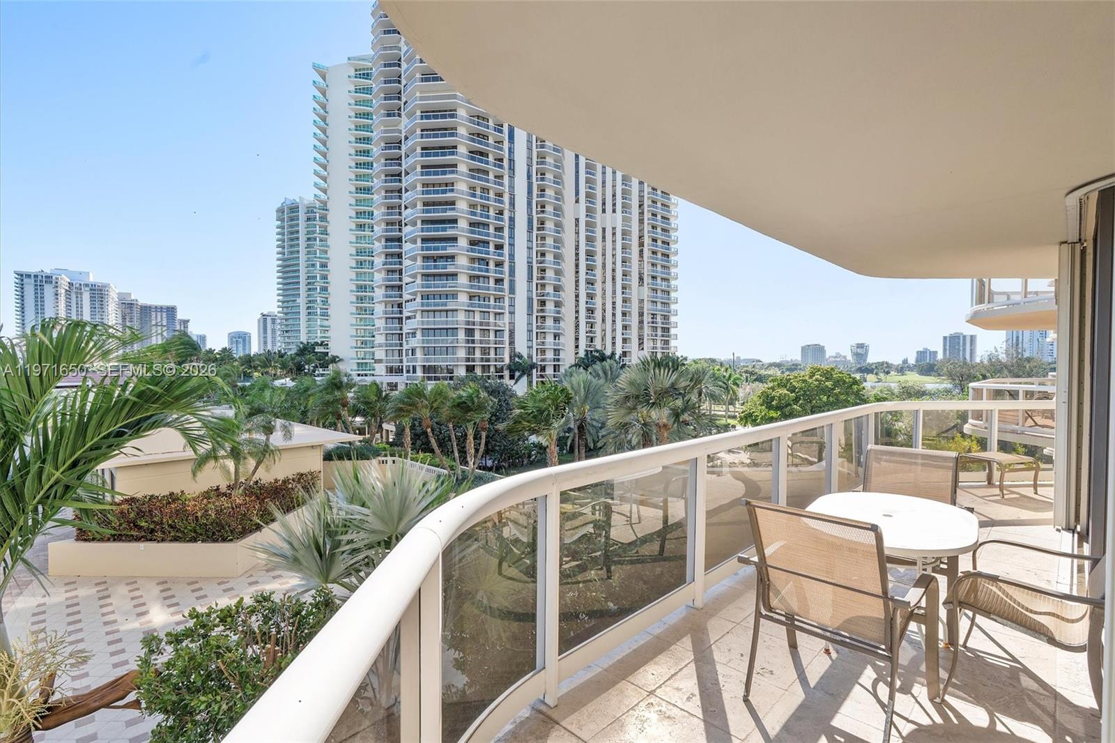 20191 E Country Club Drive 510 Property Photo 26