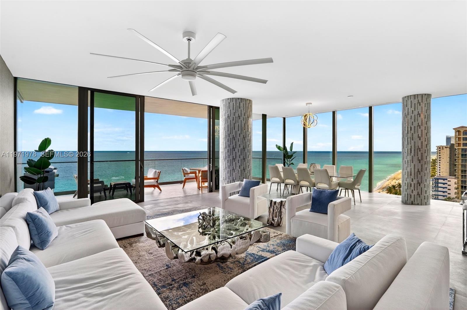 2000 S Ocean Drive 14b Property Photo 1