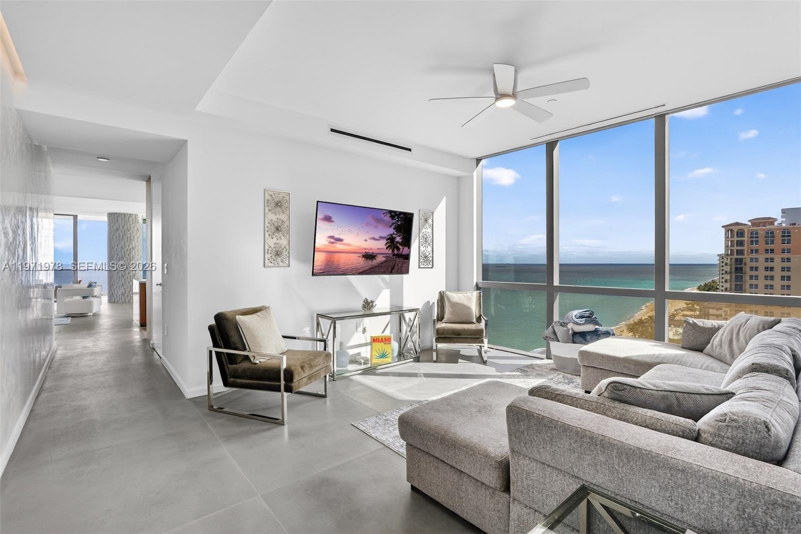 2000 S Ocean Drive 14b Property Photo 25