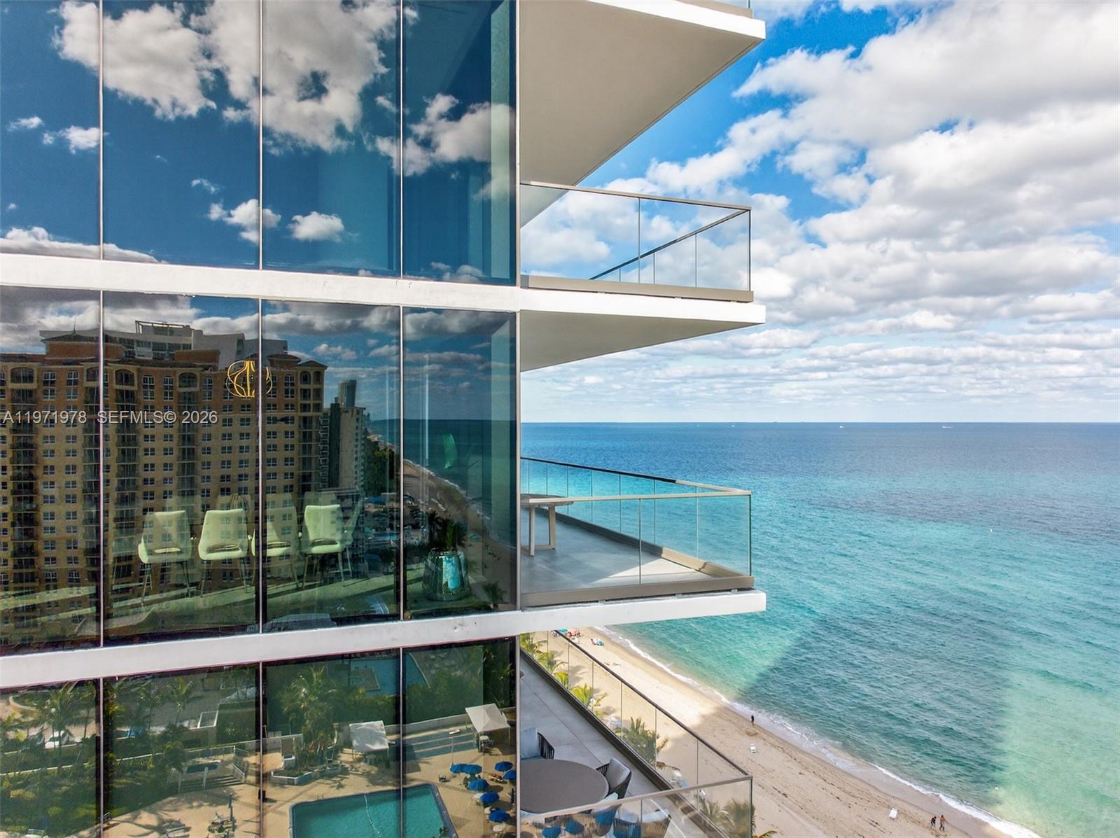2000 S Ocean Drive 14b Property Photo 49