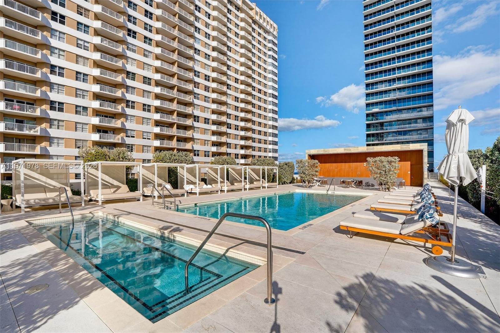 2000 S Ocean Drive 14b Property Photo 64