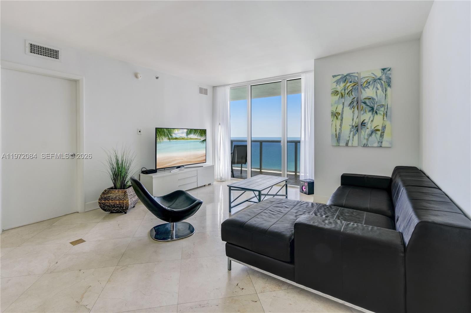 1830 S Ocean Drive 3804 Property Photo 9