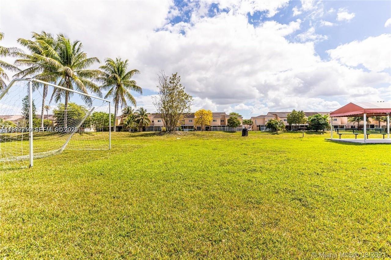 A11972259 Property Photo 26