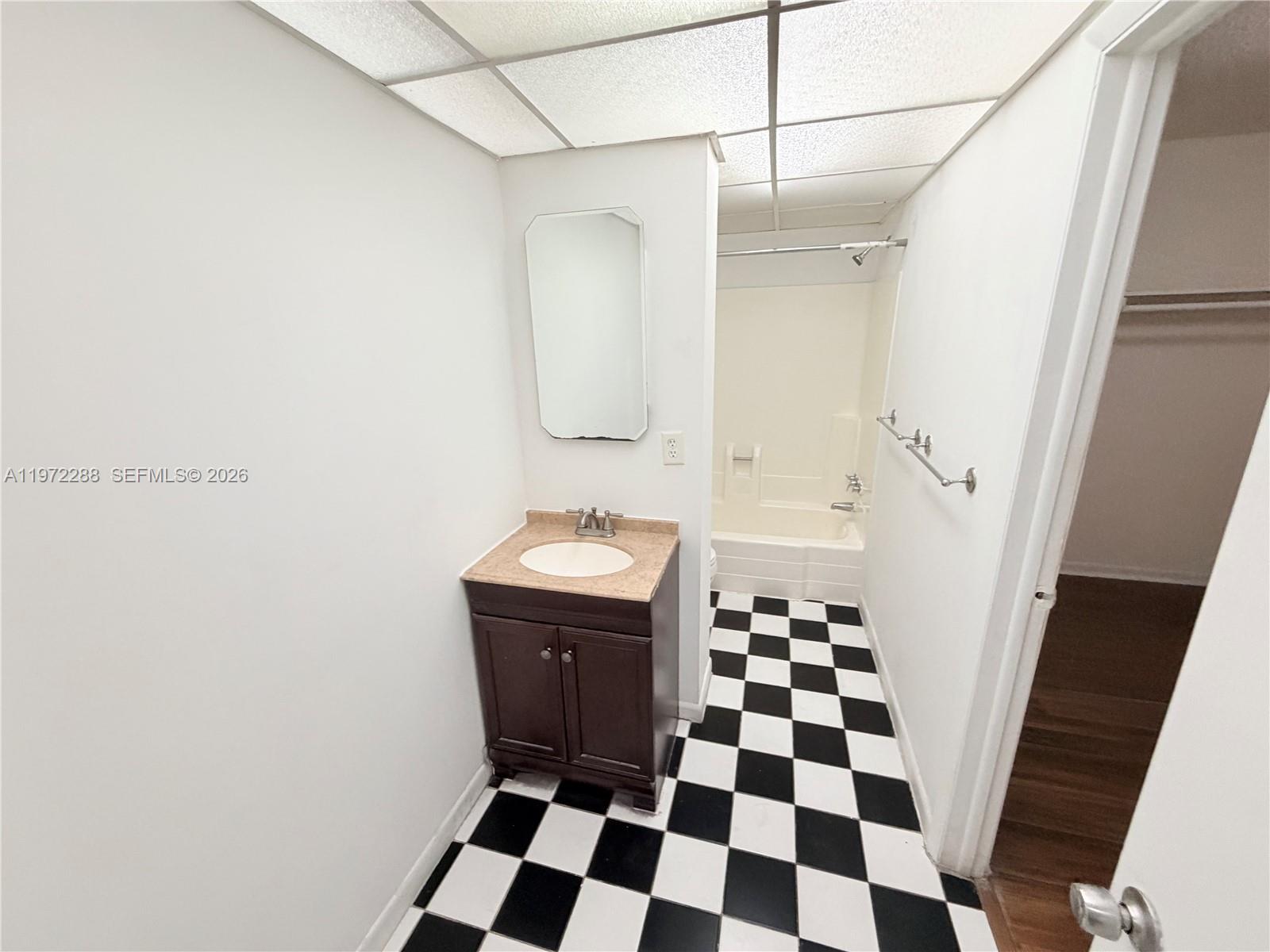 2800 Nw 56th Avenue F403 Property Photo 9