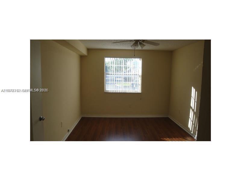 A11972352 Property Photo 5