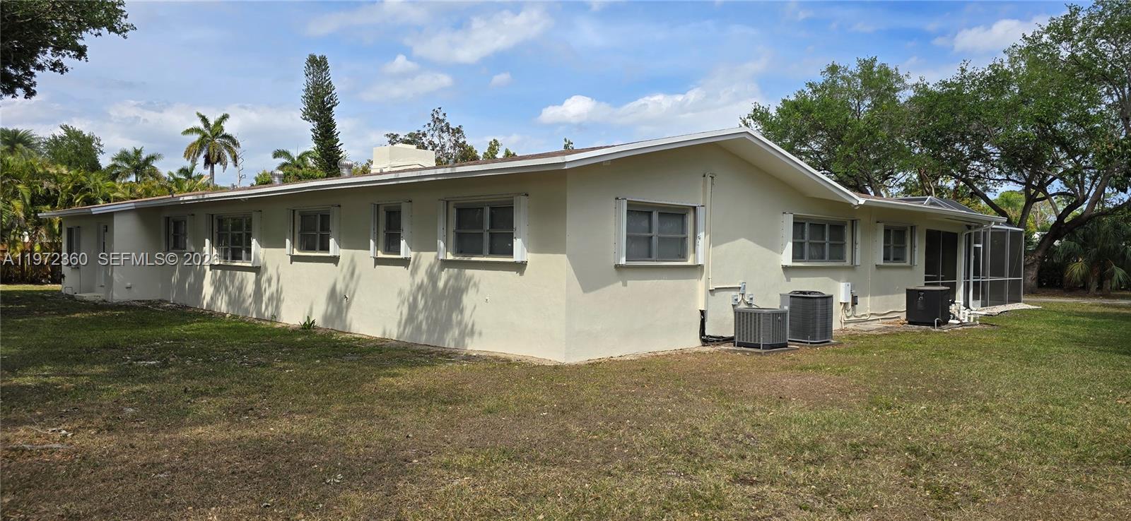 6500 Sw 82nd Avenue Property Photo 37