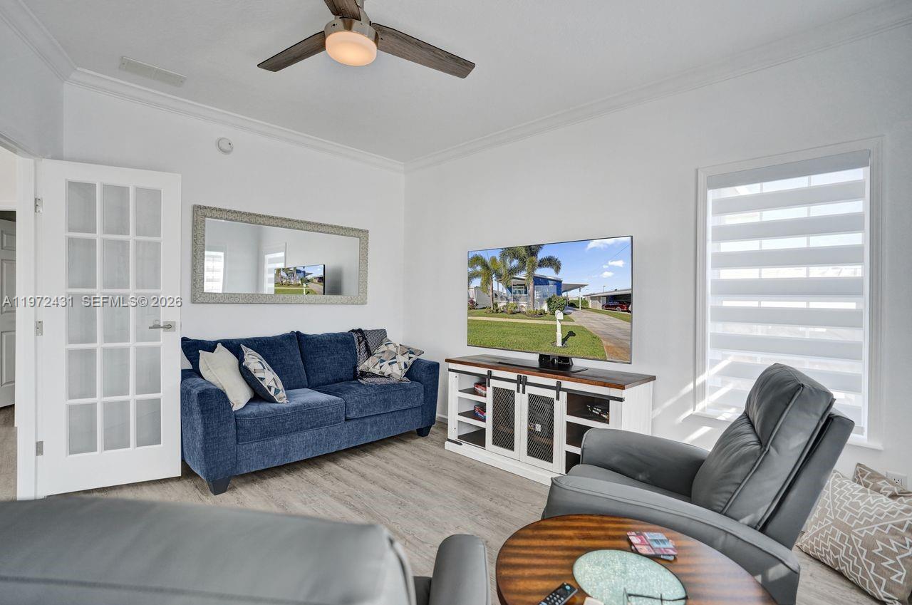 4035 Marigold Road Property Photo 10