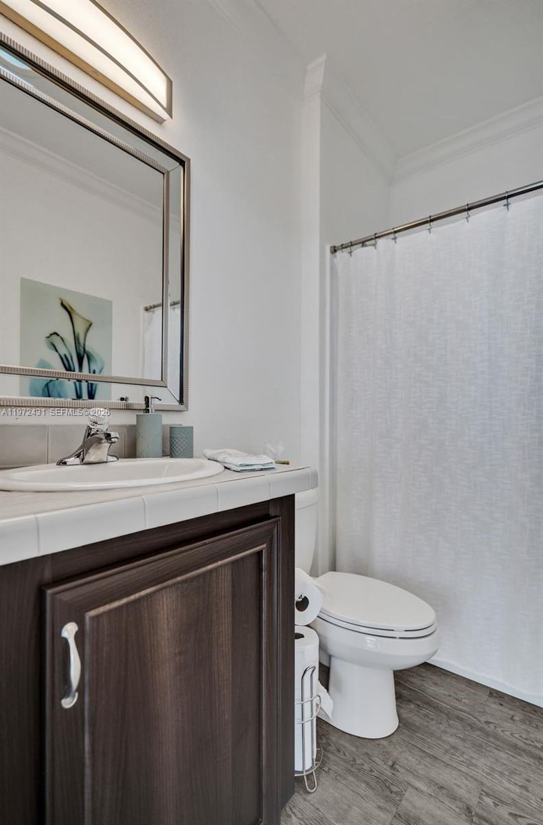 4035 Marigold Road Property Photo 17