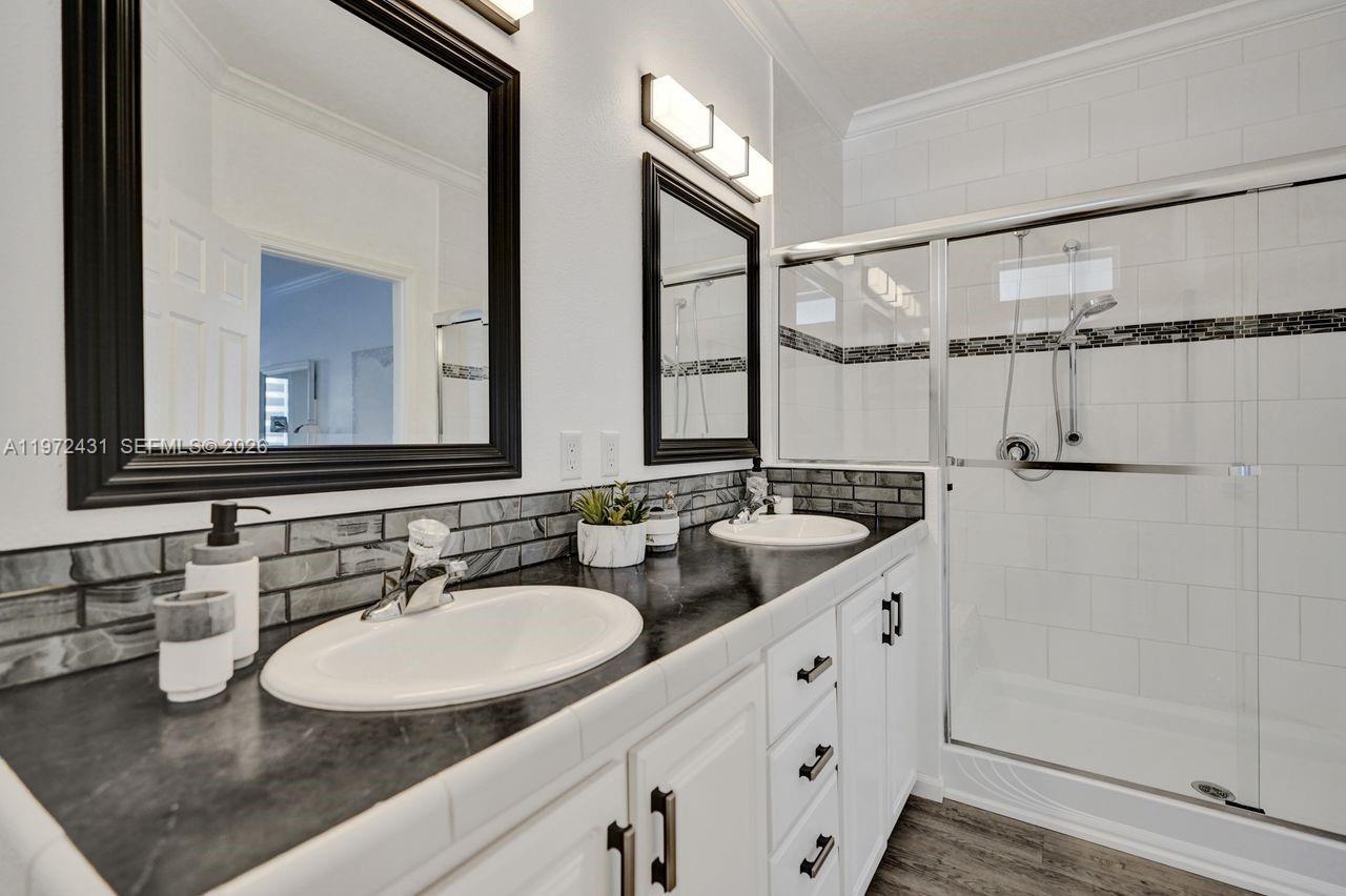 4035 Marigold Road Property Photo 49