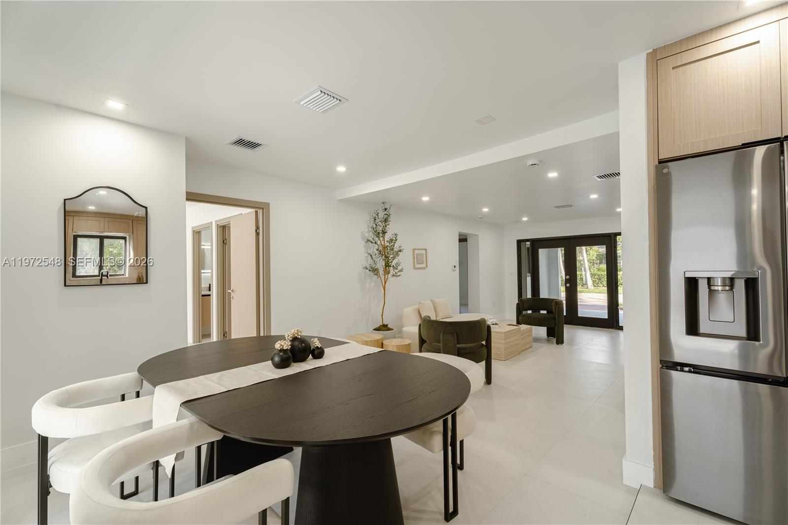 1221 Biarritz Drive Property Photo 17