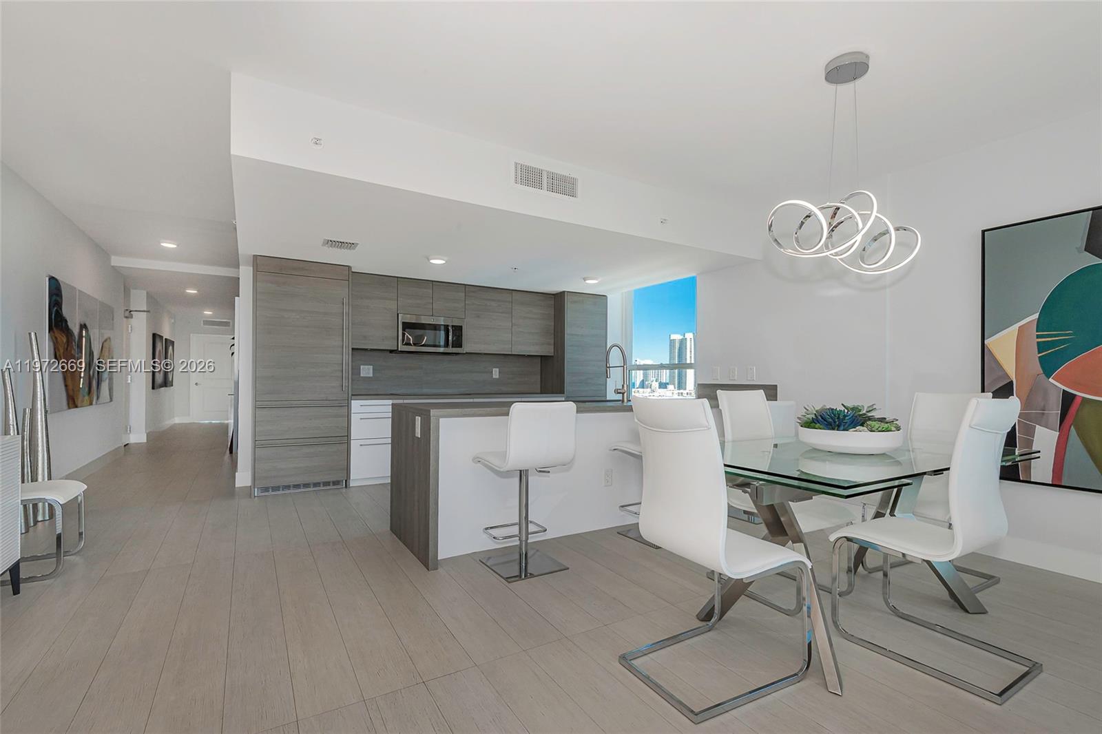 400 Sunny Isles Boulevard 1222 Se Corner Unit Property Photo 8