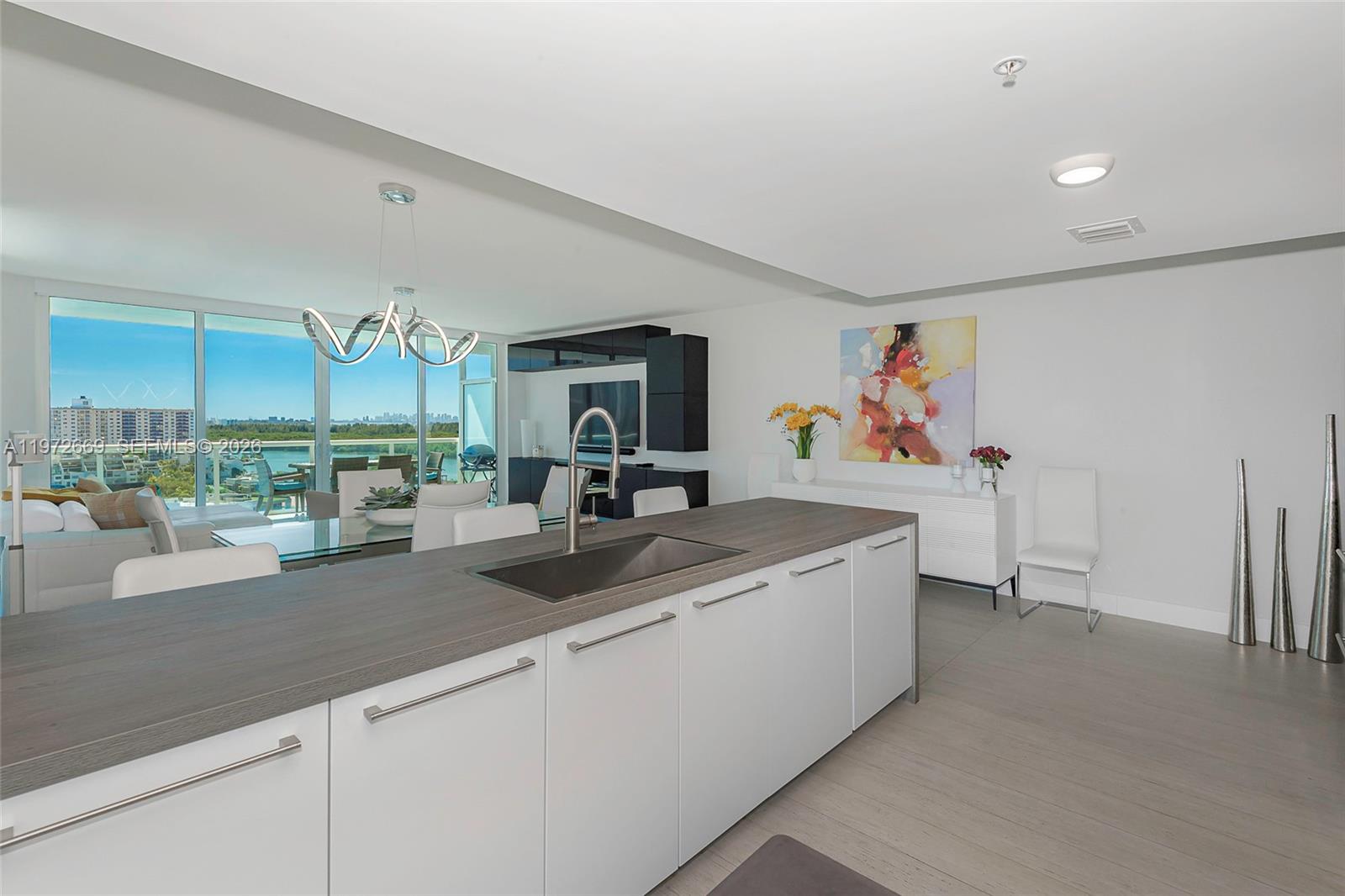 400 Sunny Isles Boulevard 1222 Se Corner Unit Property Photo 13