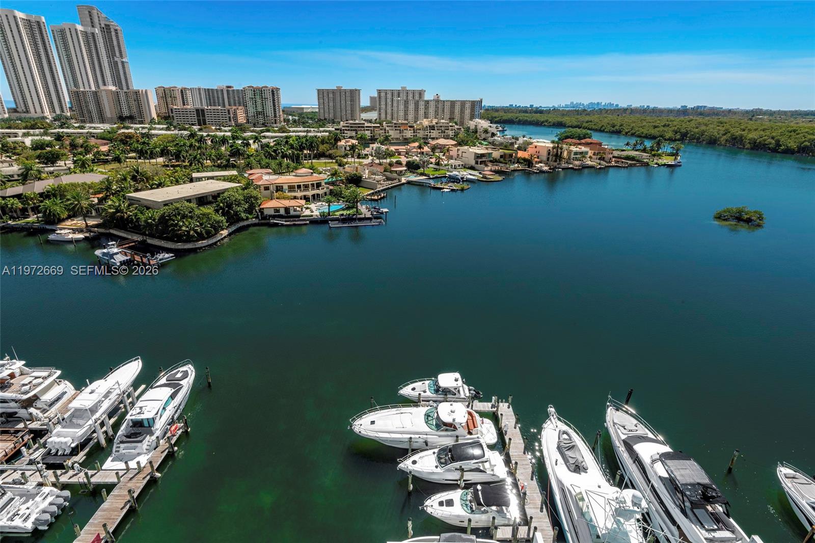 400 Sunny Isles Boulevard 1222 Se Corner Unit Property Photo 18