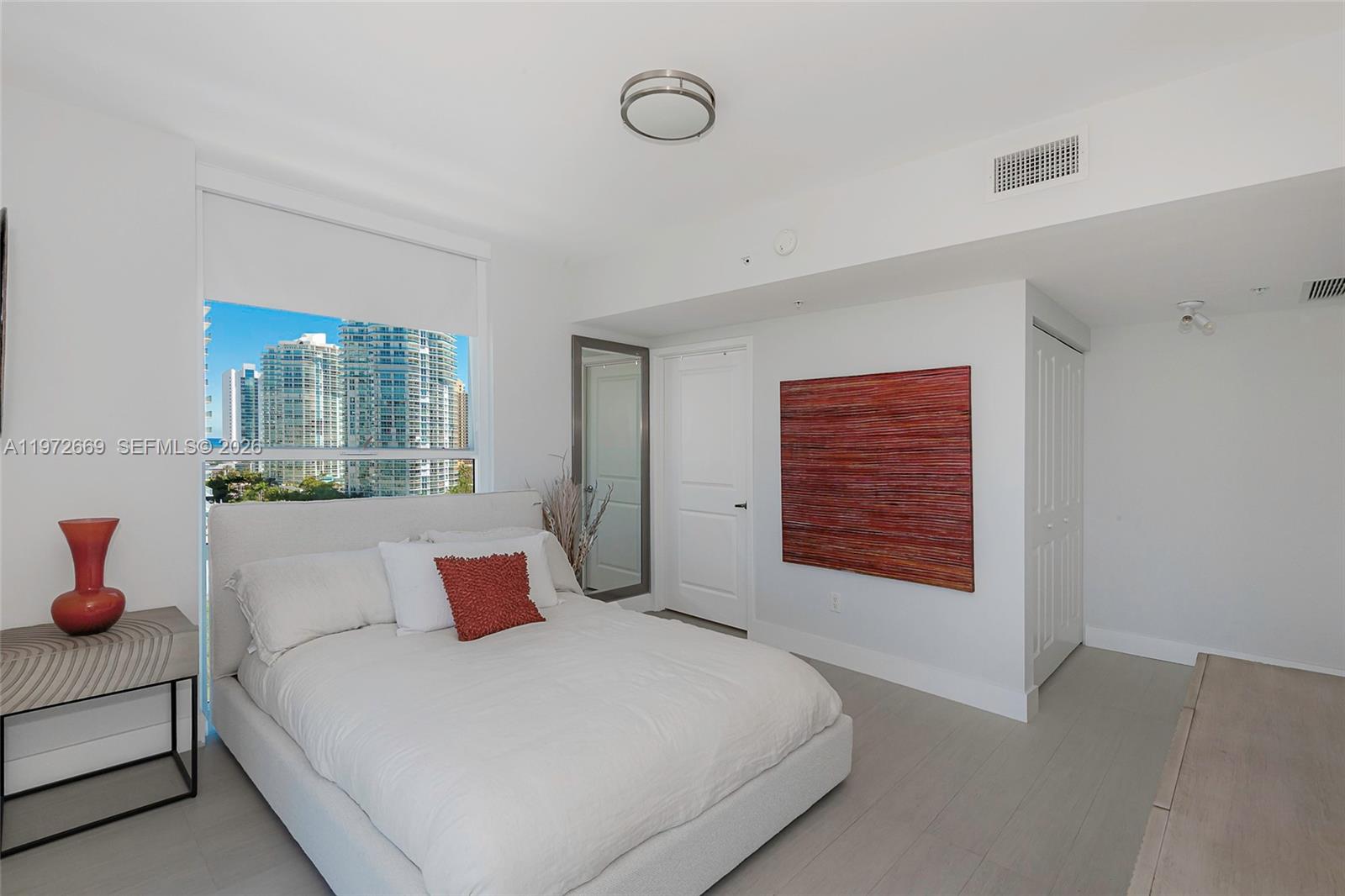 400 Sunny Isles Boulevard 1222 Se Corner Unit Property Photo 30