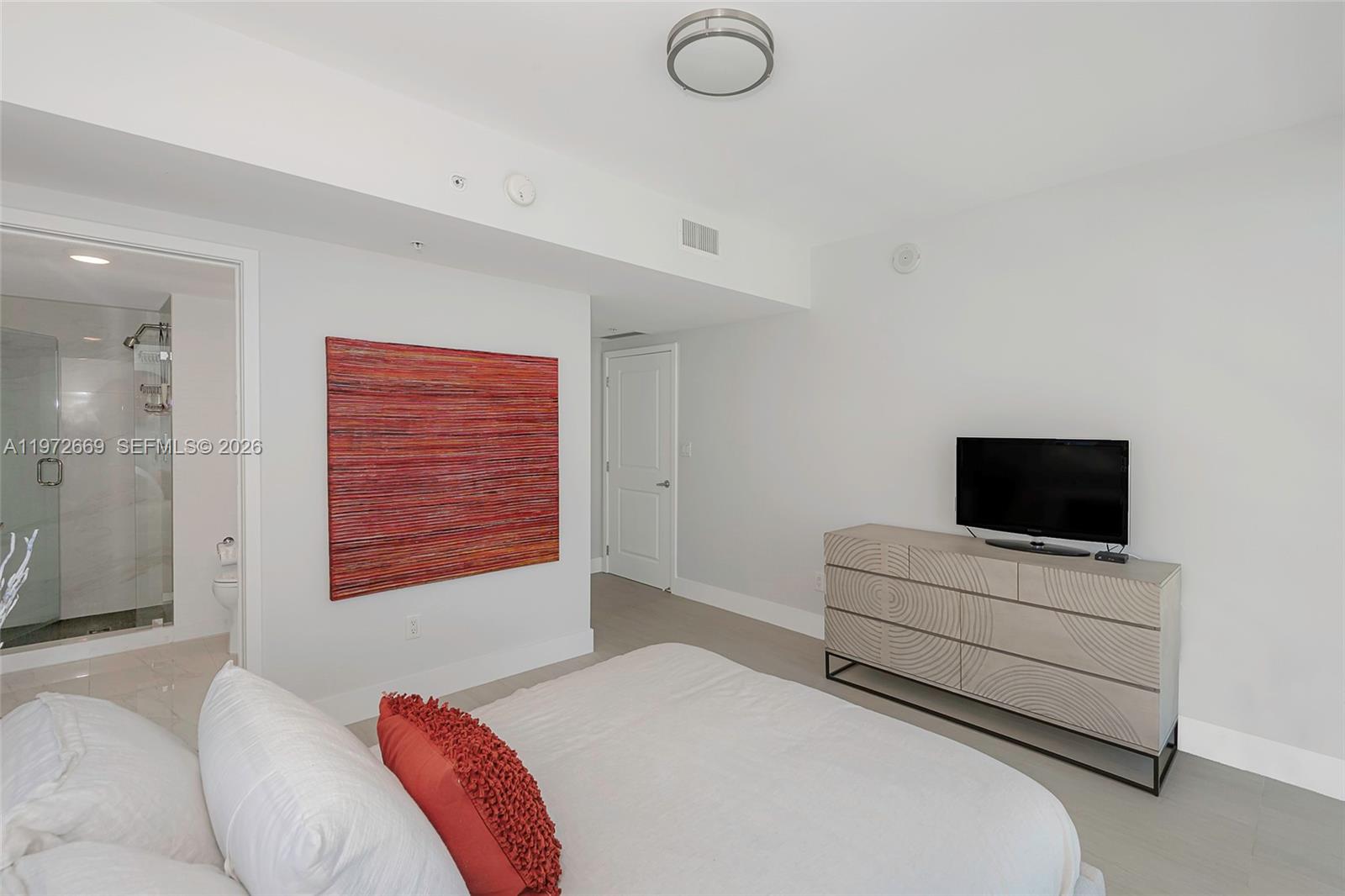 400 Sunny Isles Boulevard 1222 Se Corner Unit Property Photo 31