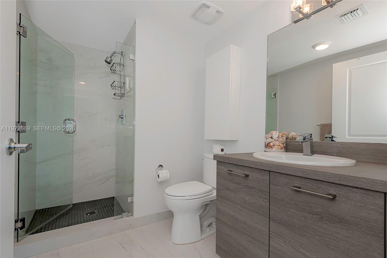 400 Sunny Isles Boulevard 1222 Se Corner Unit Property Photo 32