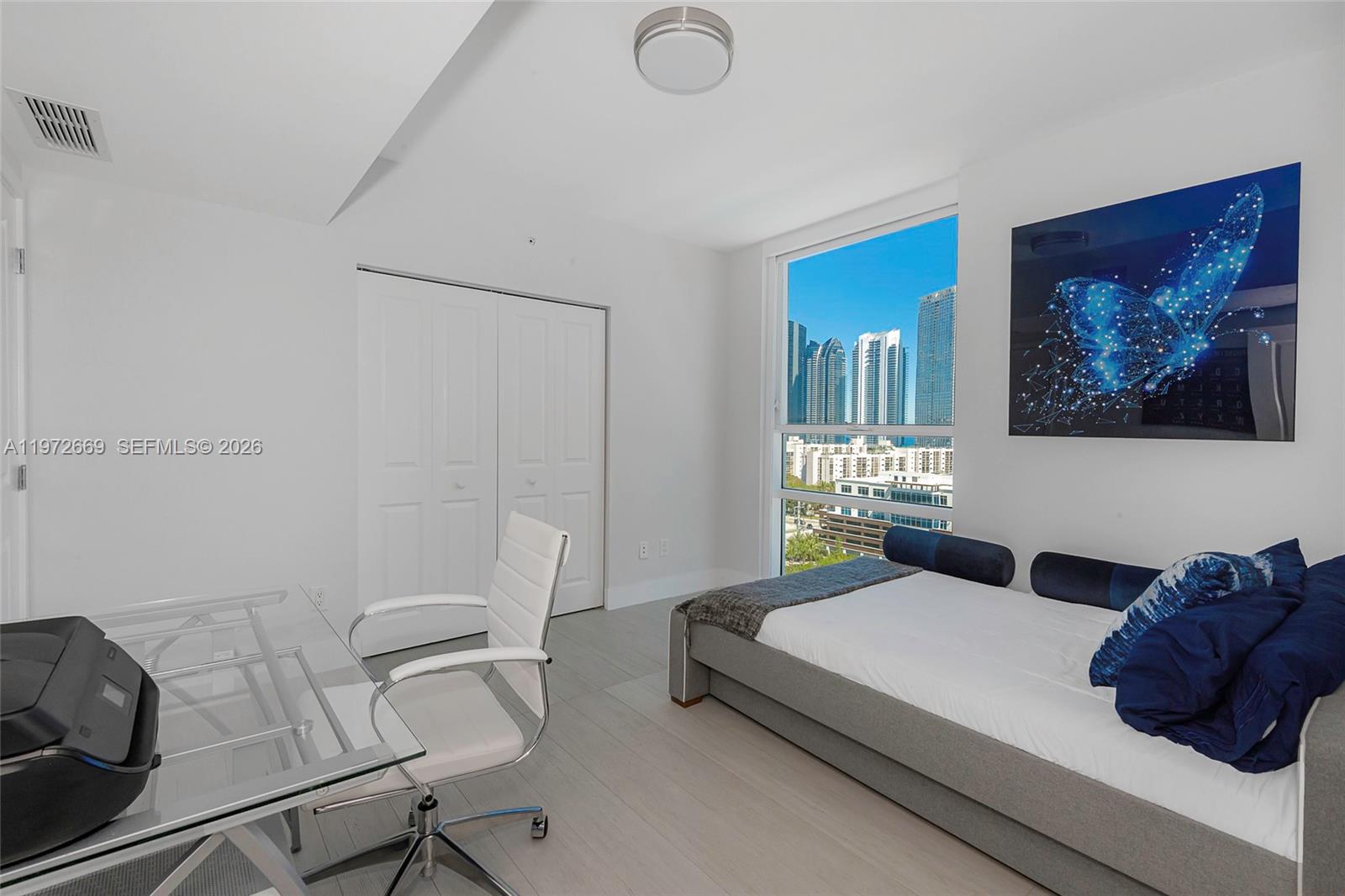 400 Sunny Isles Boulevard 1222 Se Corner Unit Property Photo 34