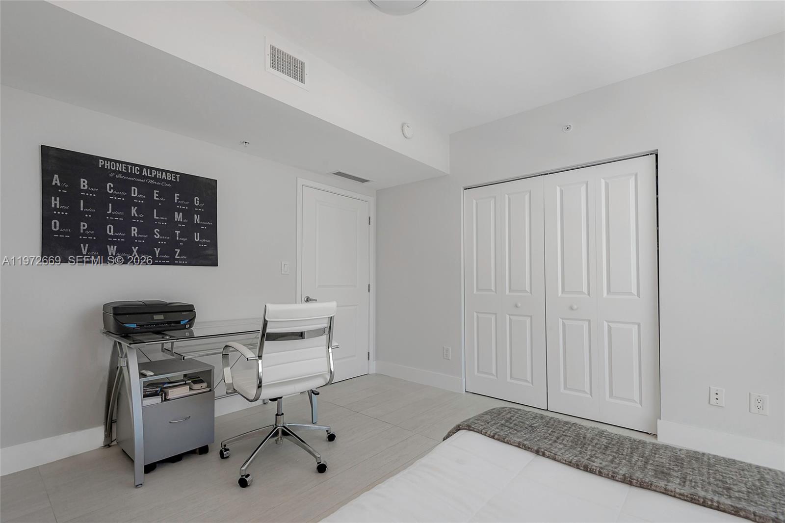 400 Sunny Isles Boulevard 1222 Se Corner Unit Property Photo 36