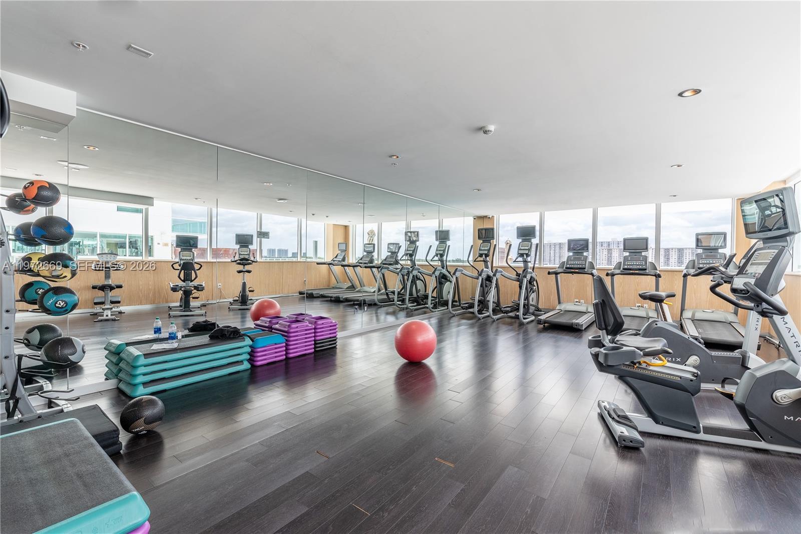 400 Sunny Isles Boulevard 1222 Se Corner Unit Property Photo 53