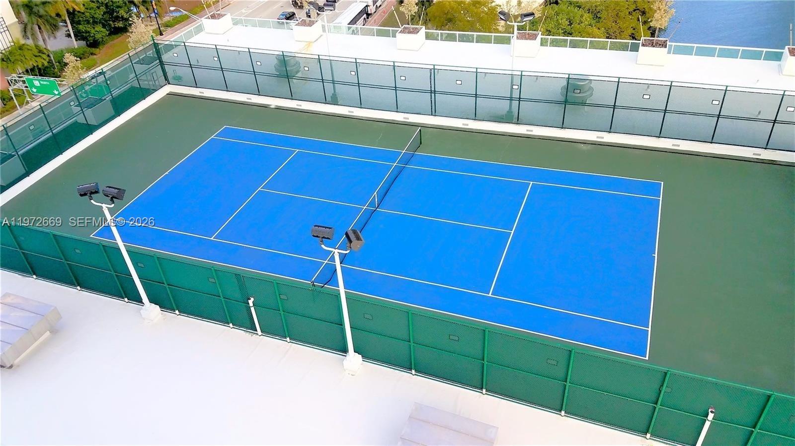 400 Sunny Isles Boulevard 1222 Se Corner Unit Property Photo 56