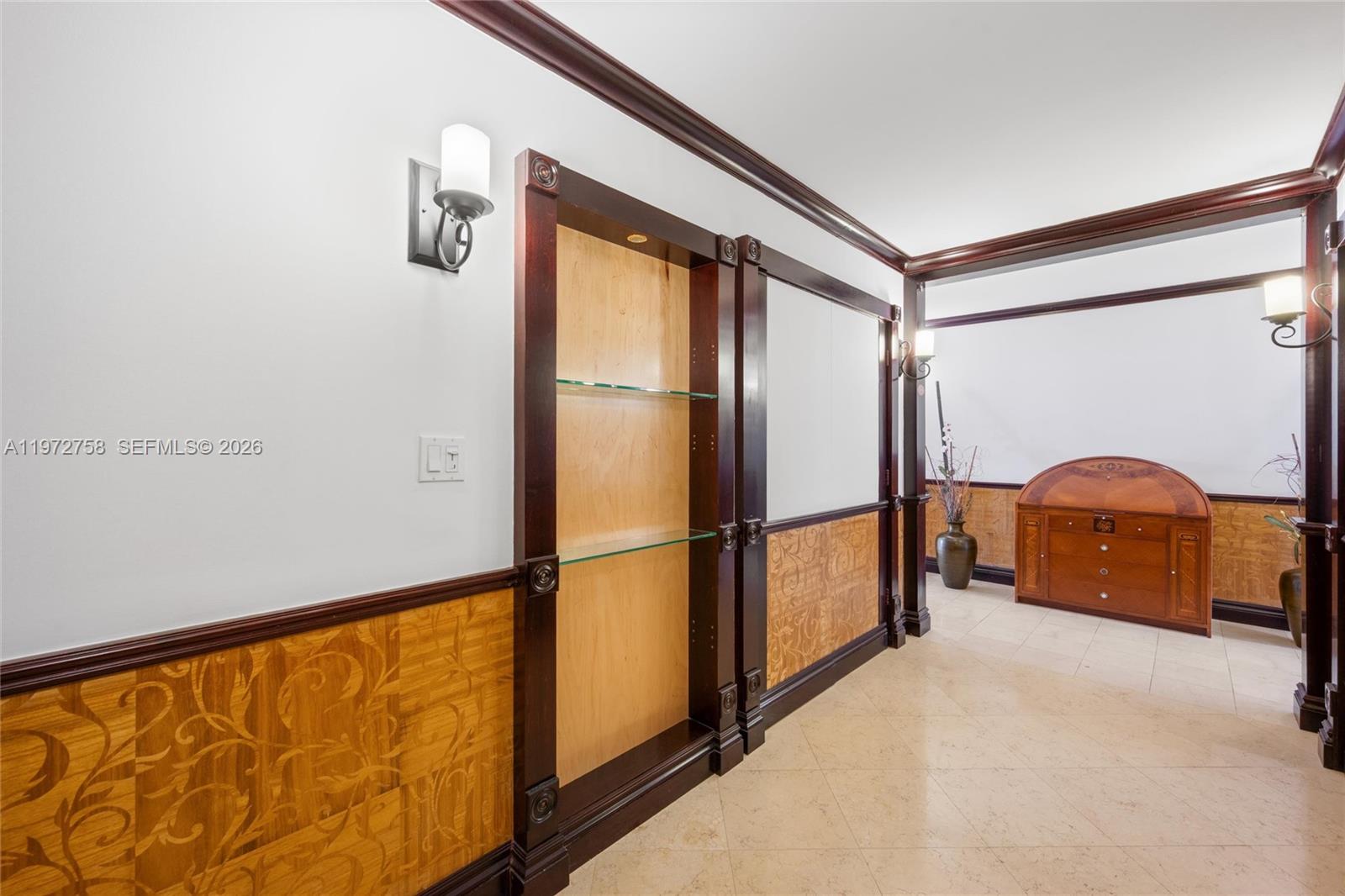 2200 S Ocean Lane 3009-10 Property Photo 8
