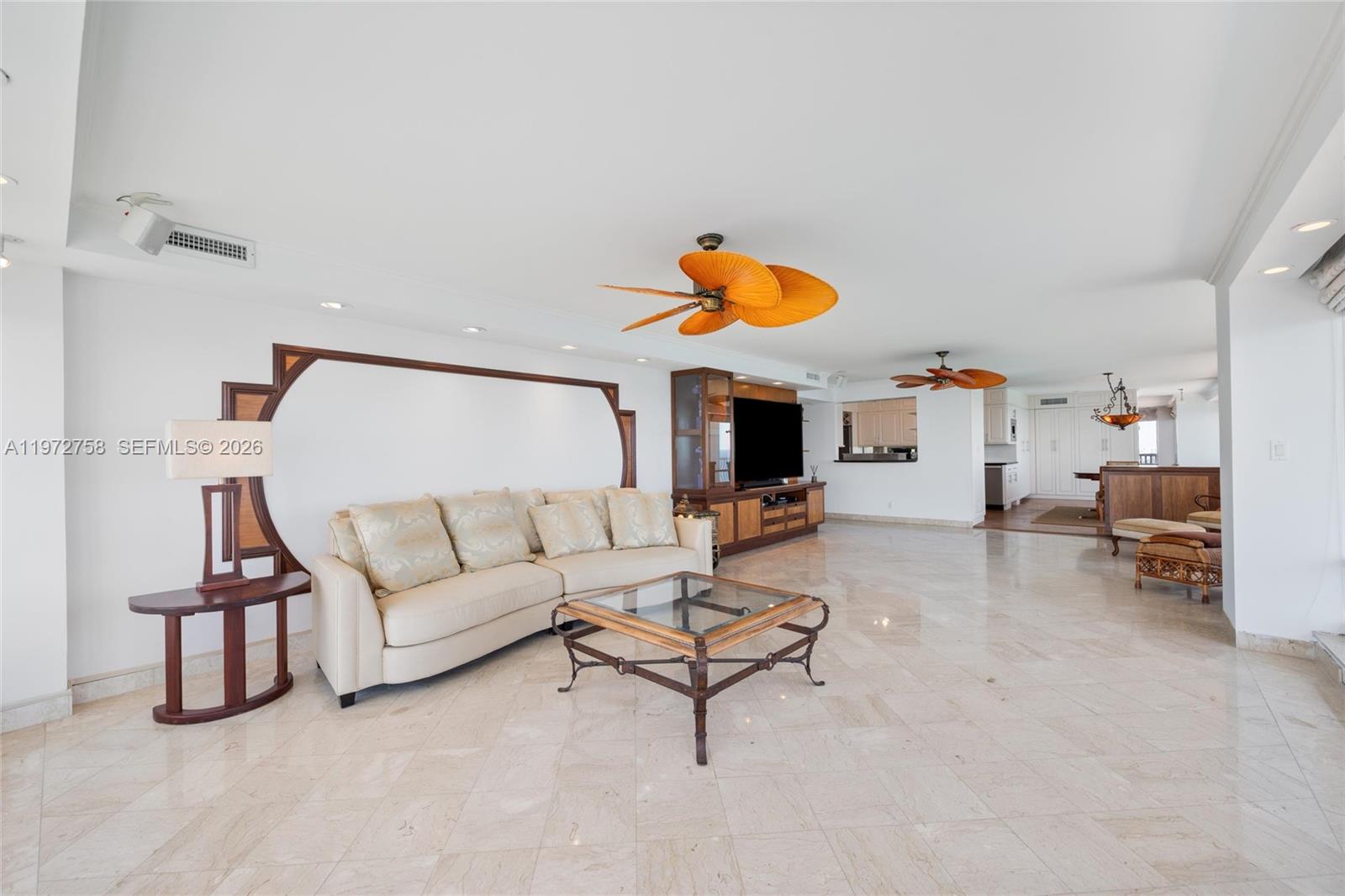 2200 S Ocean Lane 3009-10 Property Photo 9