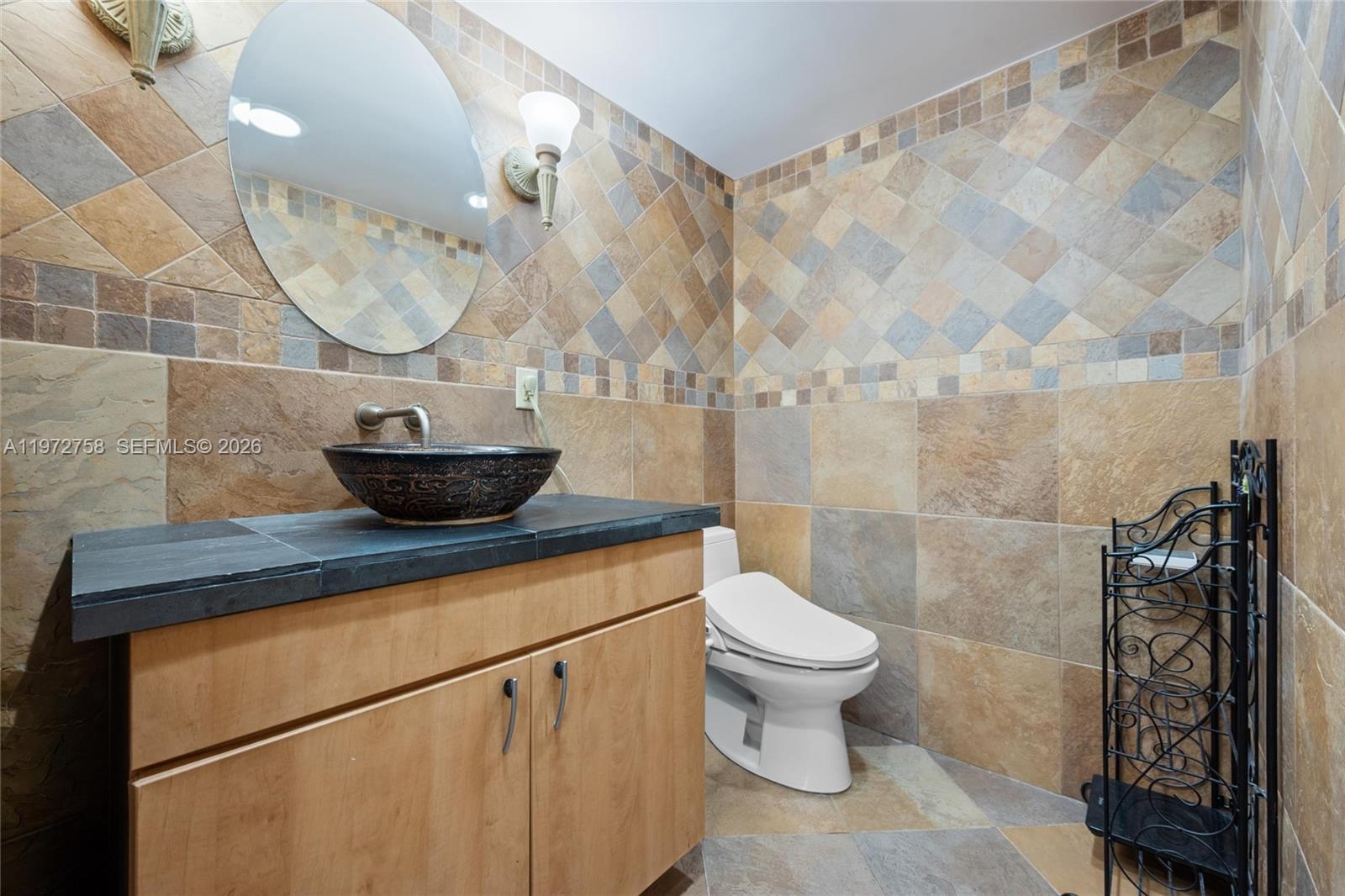 2200 S Ocean Lane 3009-10 Property Photo 29