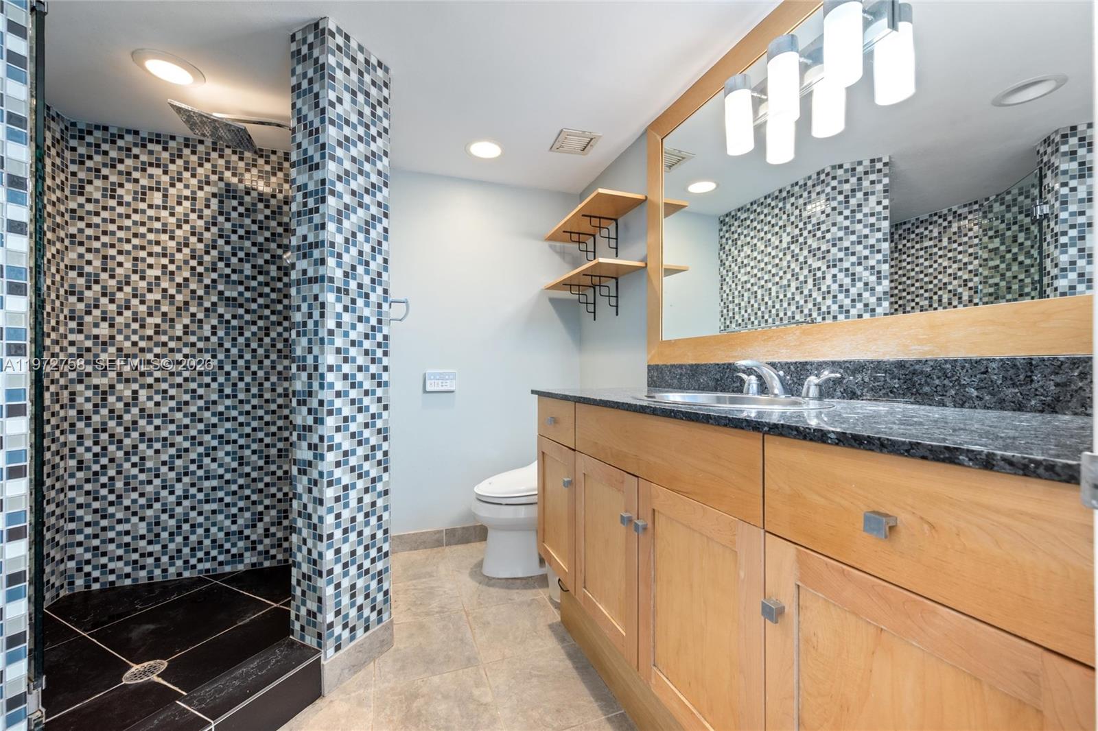2200 S Ocean Lane 3009-10 Property Photo 35