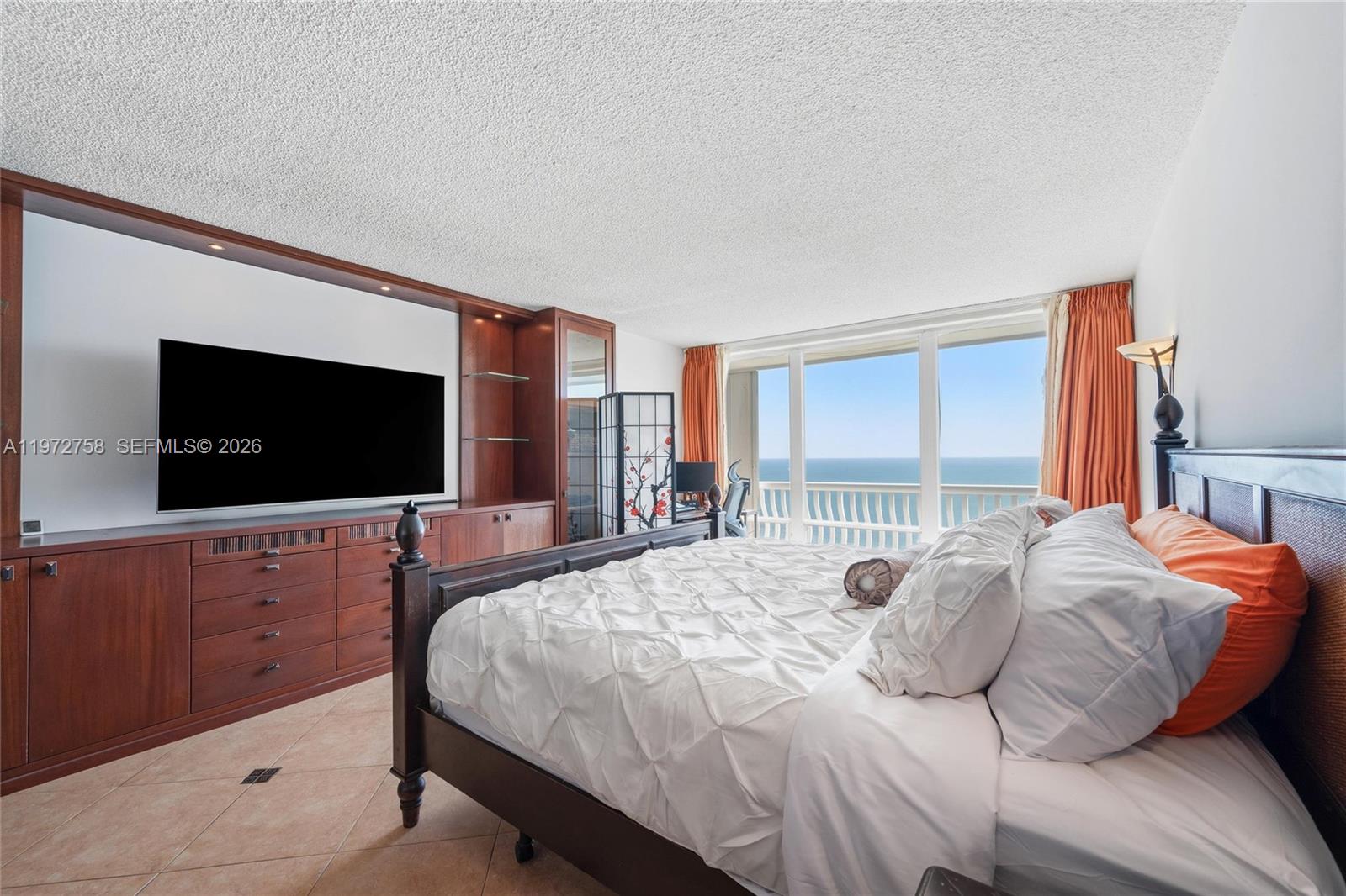 2200 S Ocean Lane 3009-10 Property Photo 38
