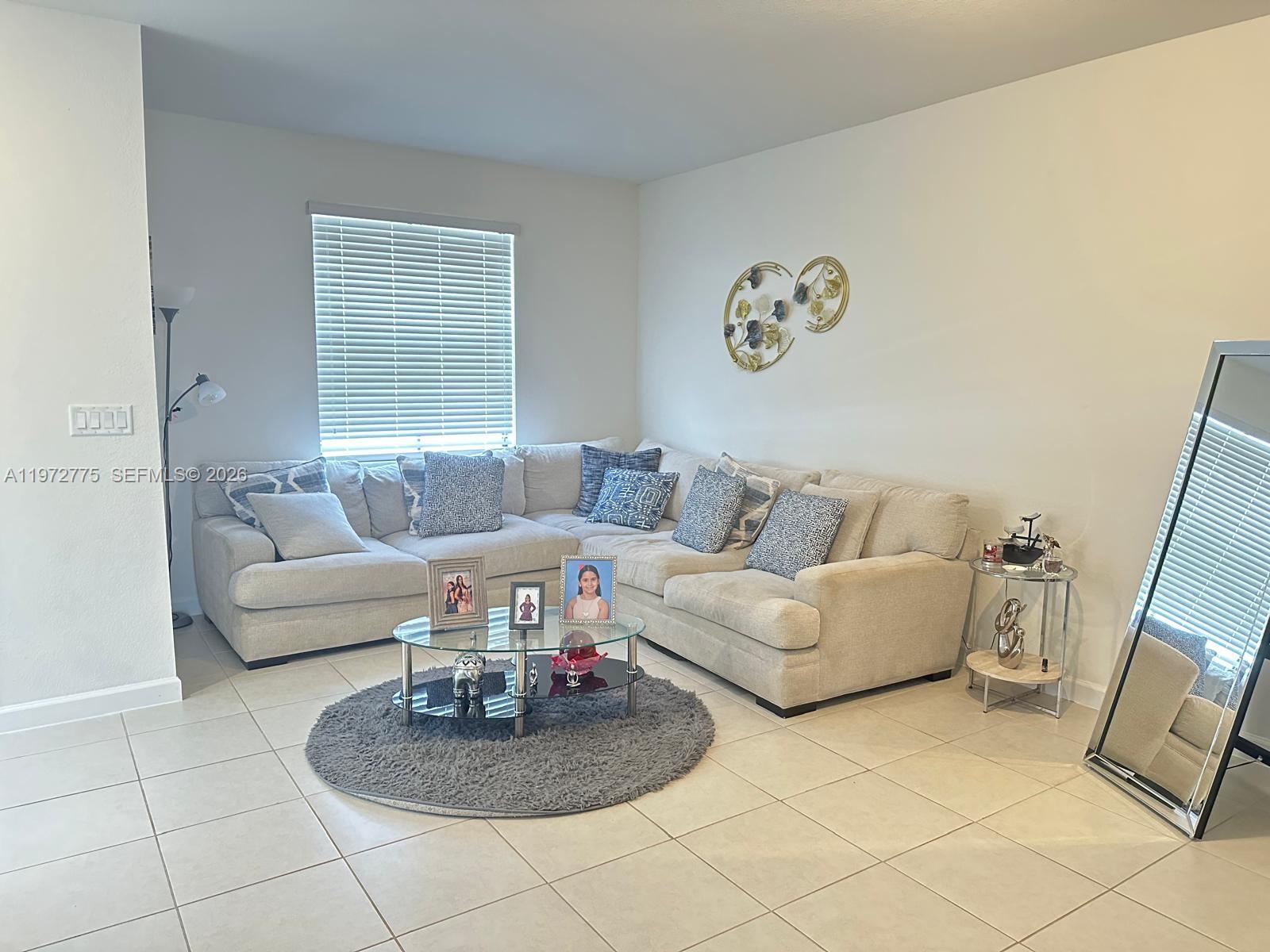 23427 Sw 127th Place Property Photo 3