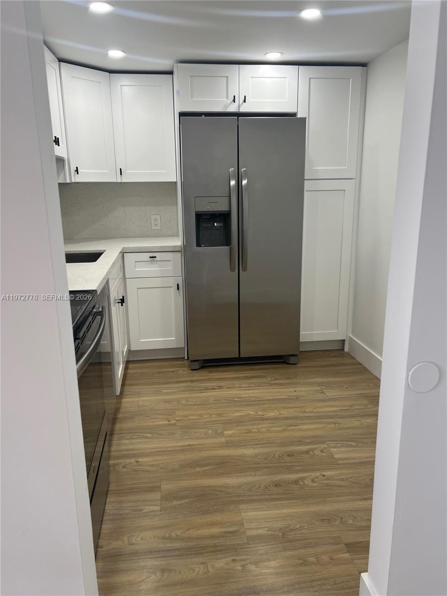 A11972778 Property Photo 6