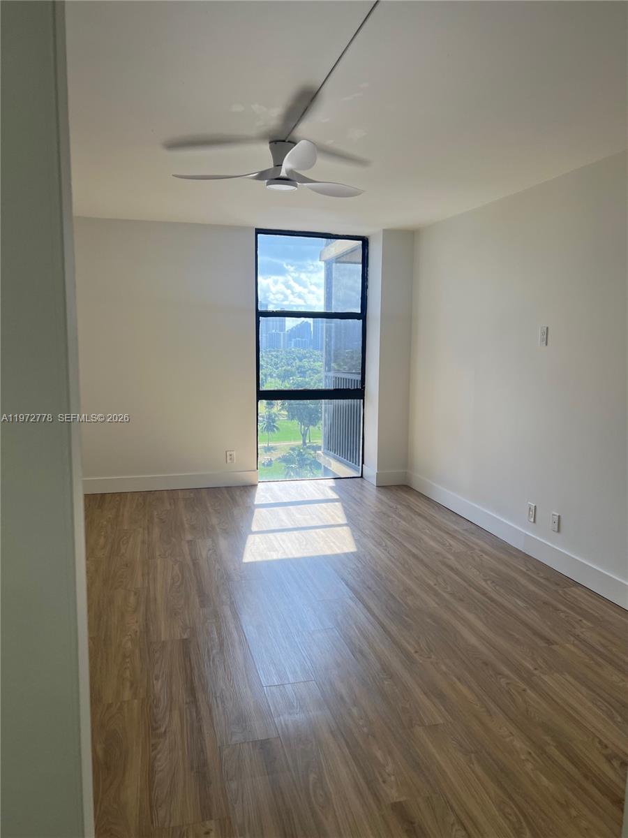 A11972778 Property Photo 8