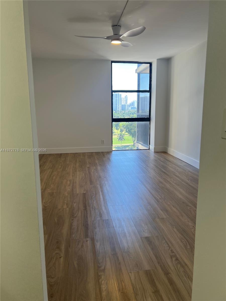 A11972778 Property Photo 22