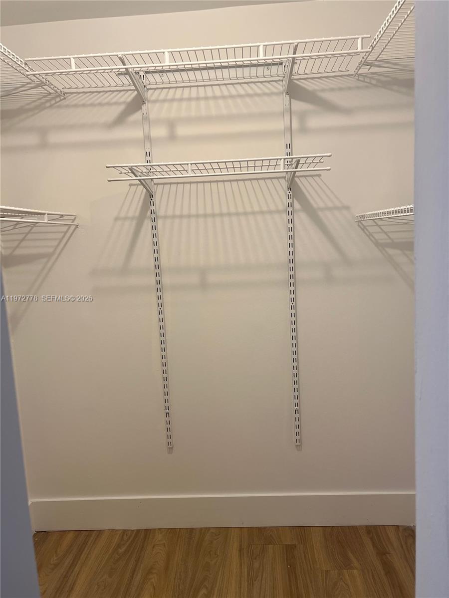 A11972778 Property Photo 23