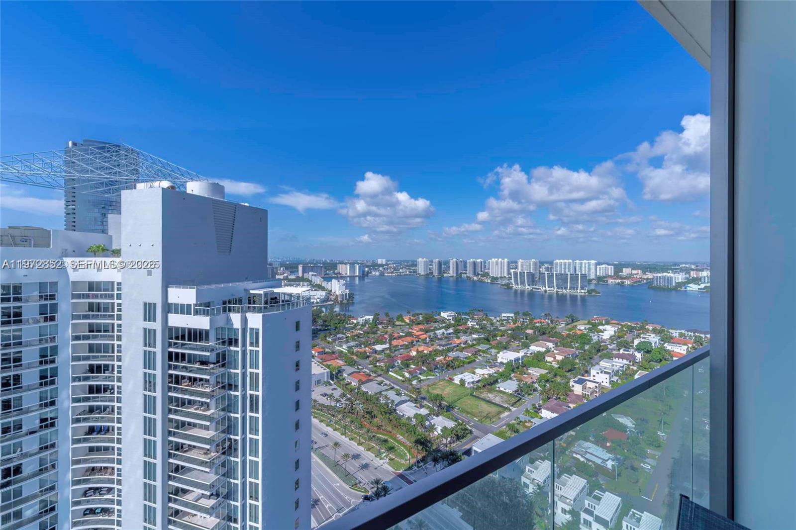 18975 Collins Avenue 3004 Property Photo 26
