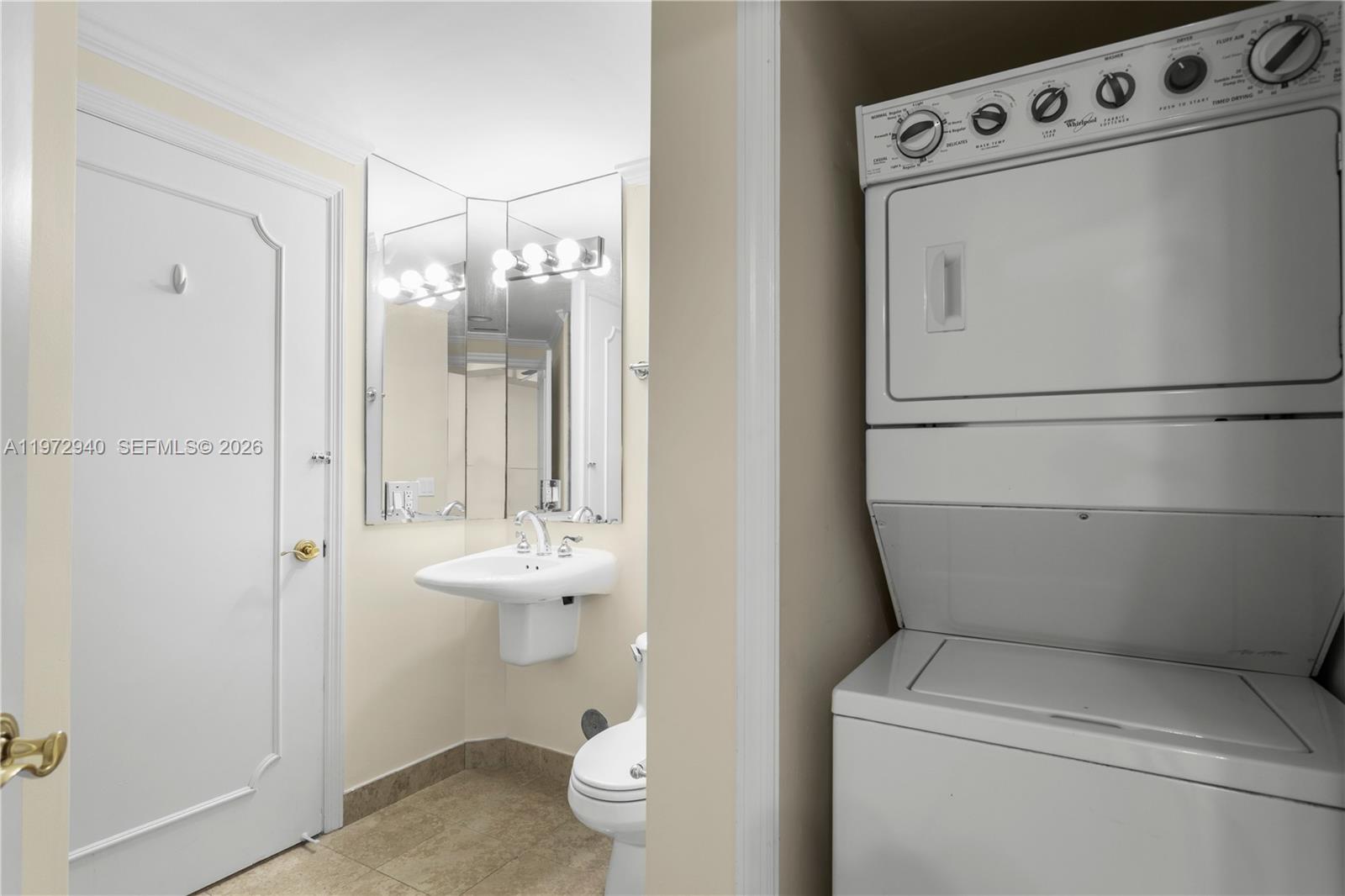 4775 Collins Avenue 1006 Property Photo 13