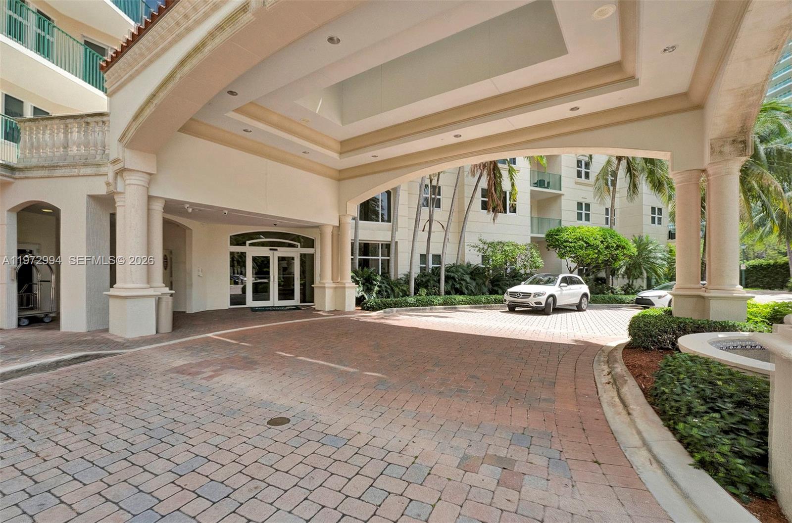 20000 E Country Club Drive Ph06 Property Photo 41