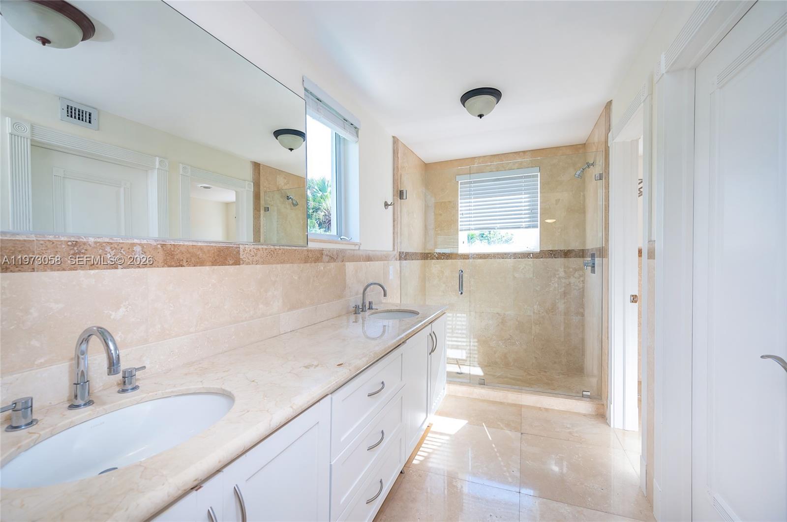 541 S Mashta Drive Property Photo 21