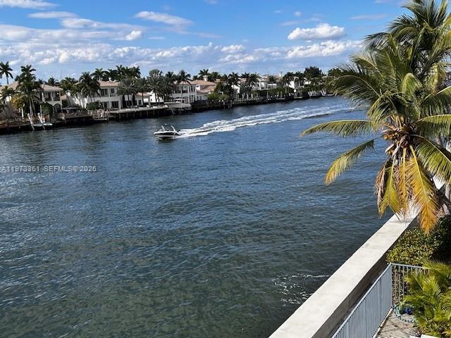 2200 S Ocean Drive N102 Property Photo 21