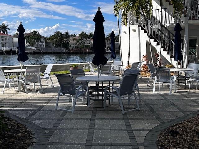 2200 S Ocean Drive N102 Property Photo 24