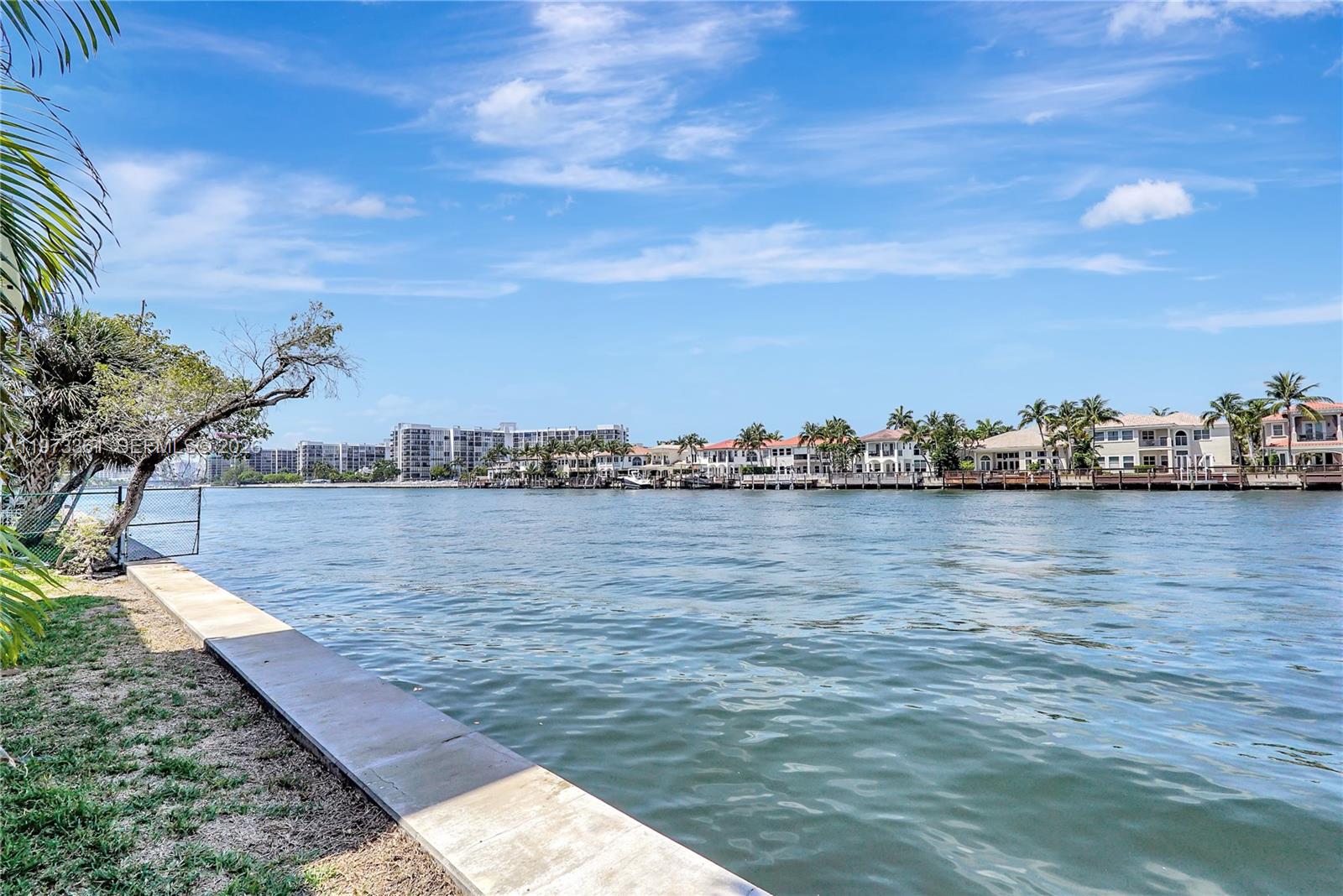 2200 S Ocean Drive N102 Property Photo 44