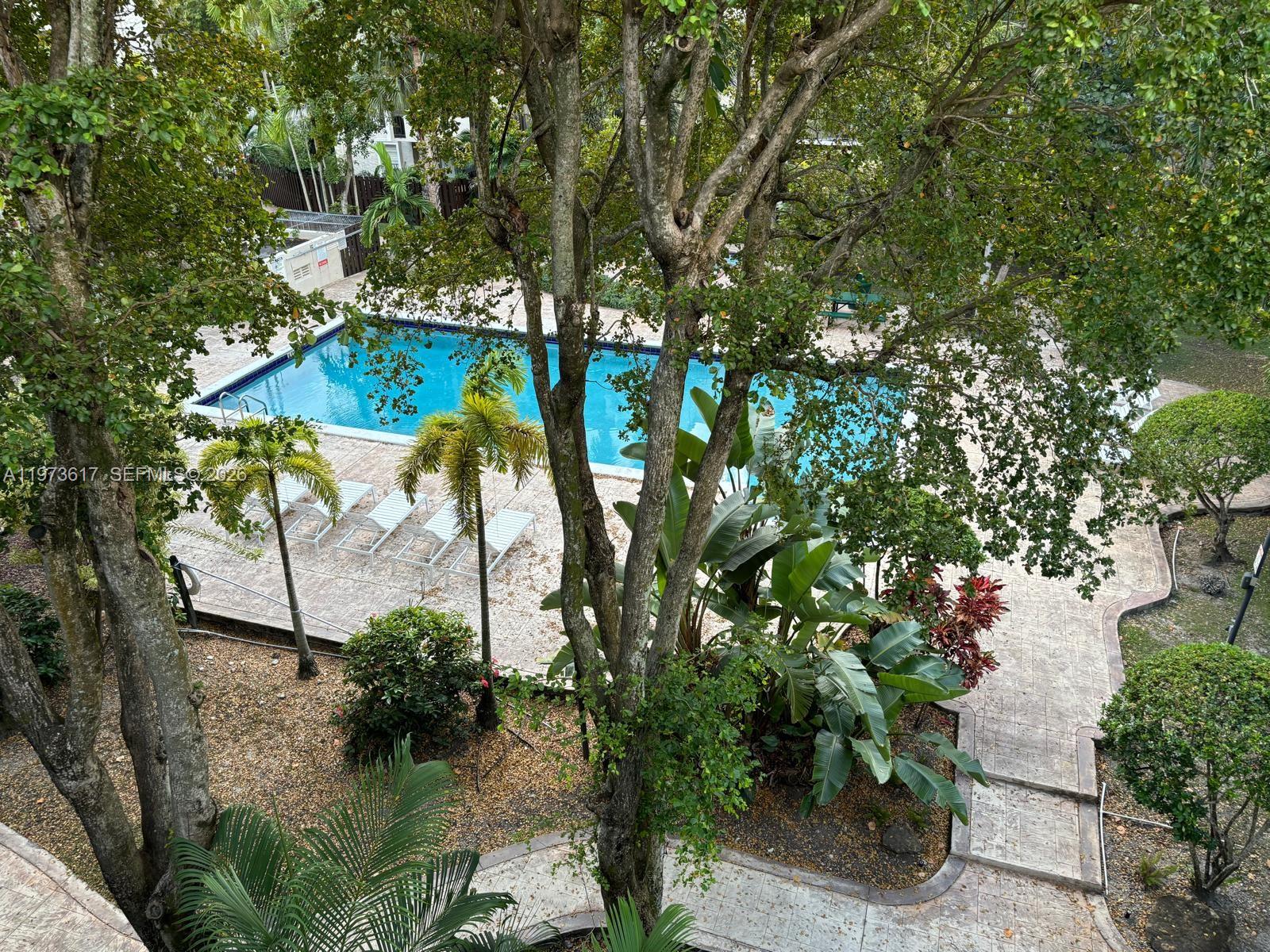 6884 N Kendall Drive C407 Property Photo 9