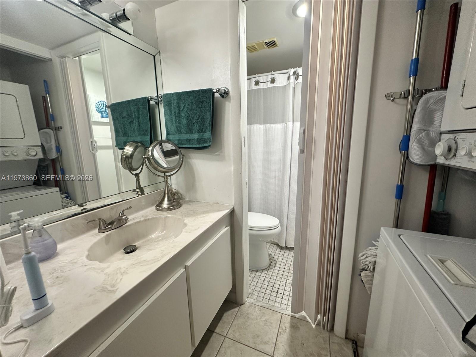 10434 Sunrise Lakes Boulevard 102 Property Photo 15