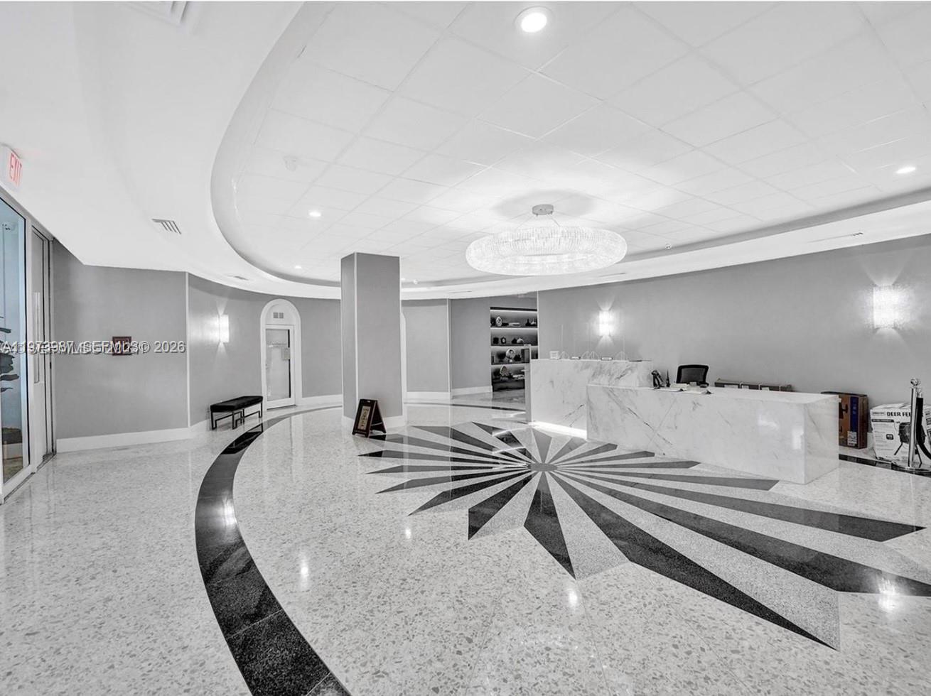 3140 S Ocean Drive 1812 Property Photo 6